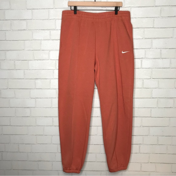 Nike Pants & Jumpsuits Nike Womens Loose Fit Mid Rise Peach